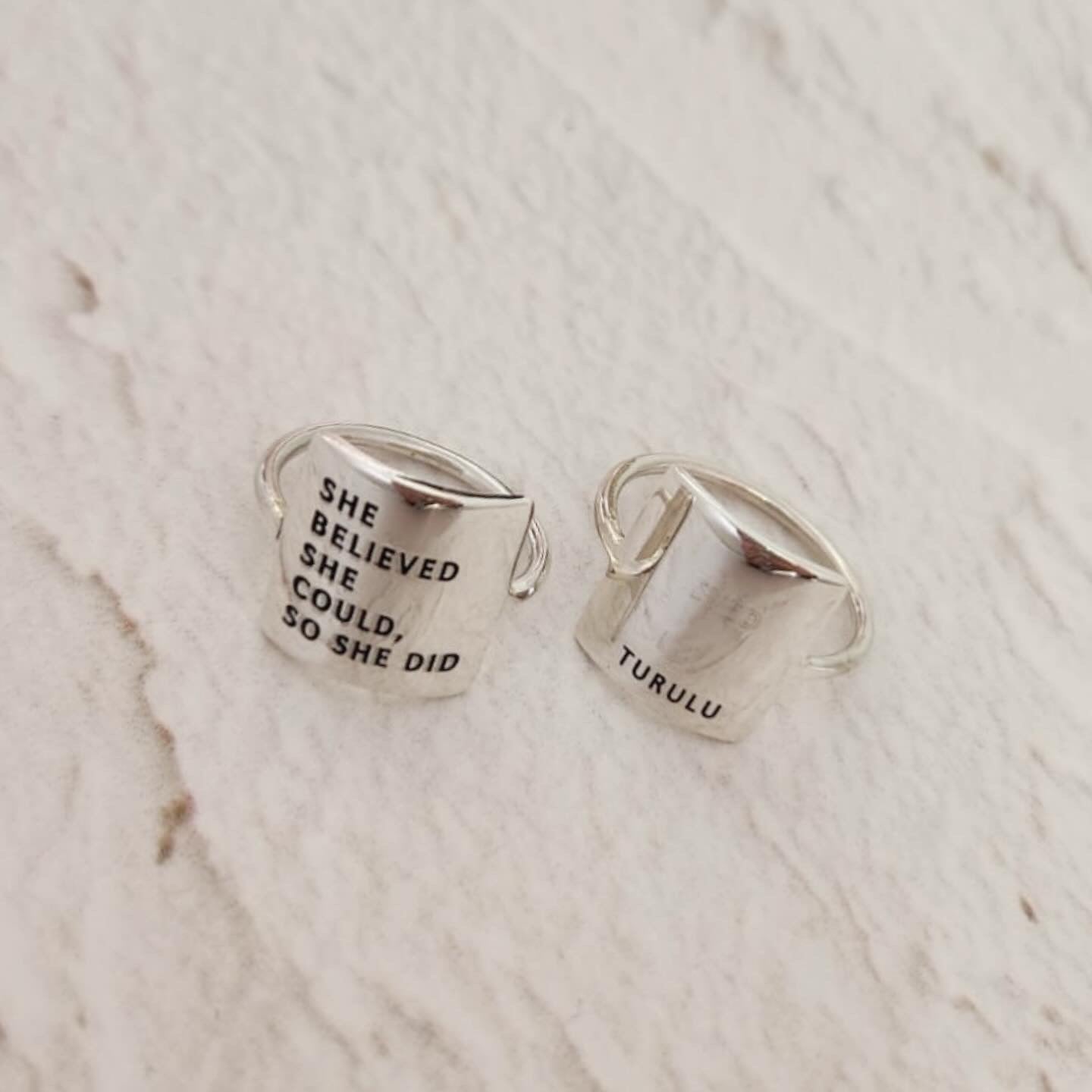 Anillo frase