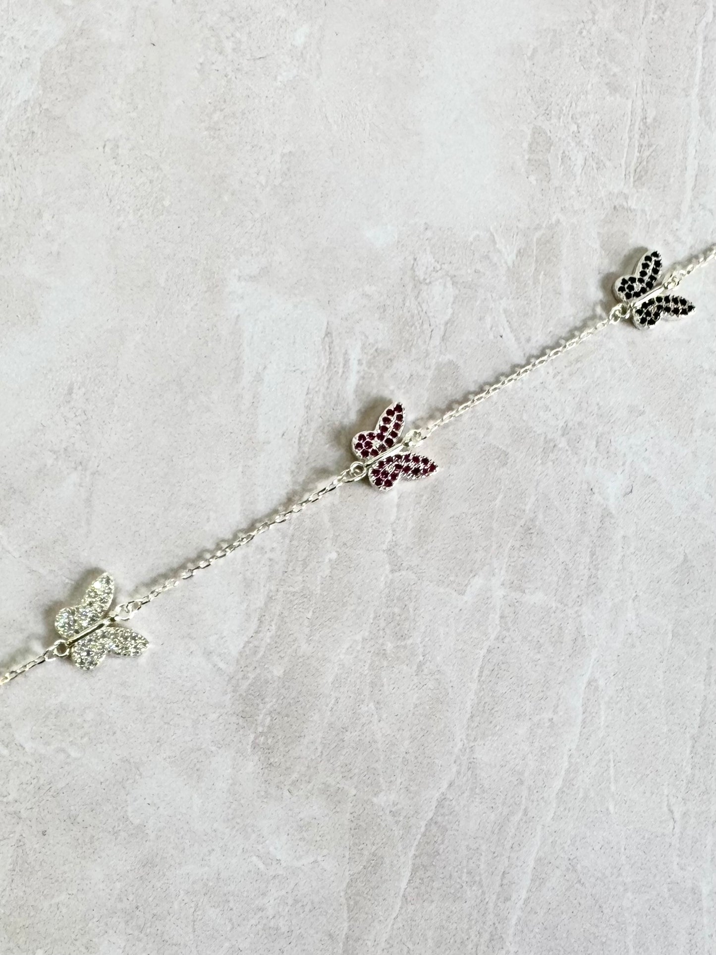 Pulsera triple Mariposa colores